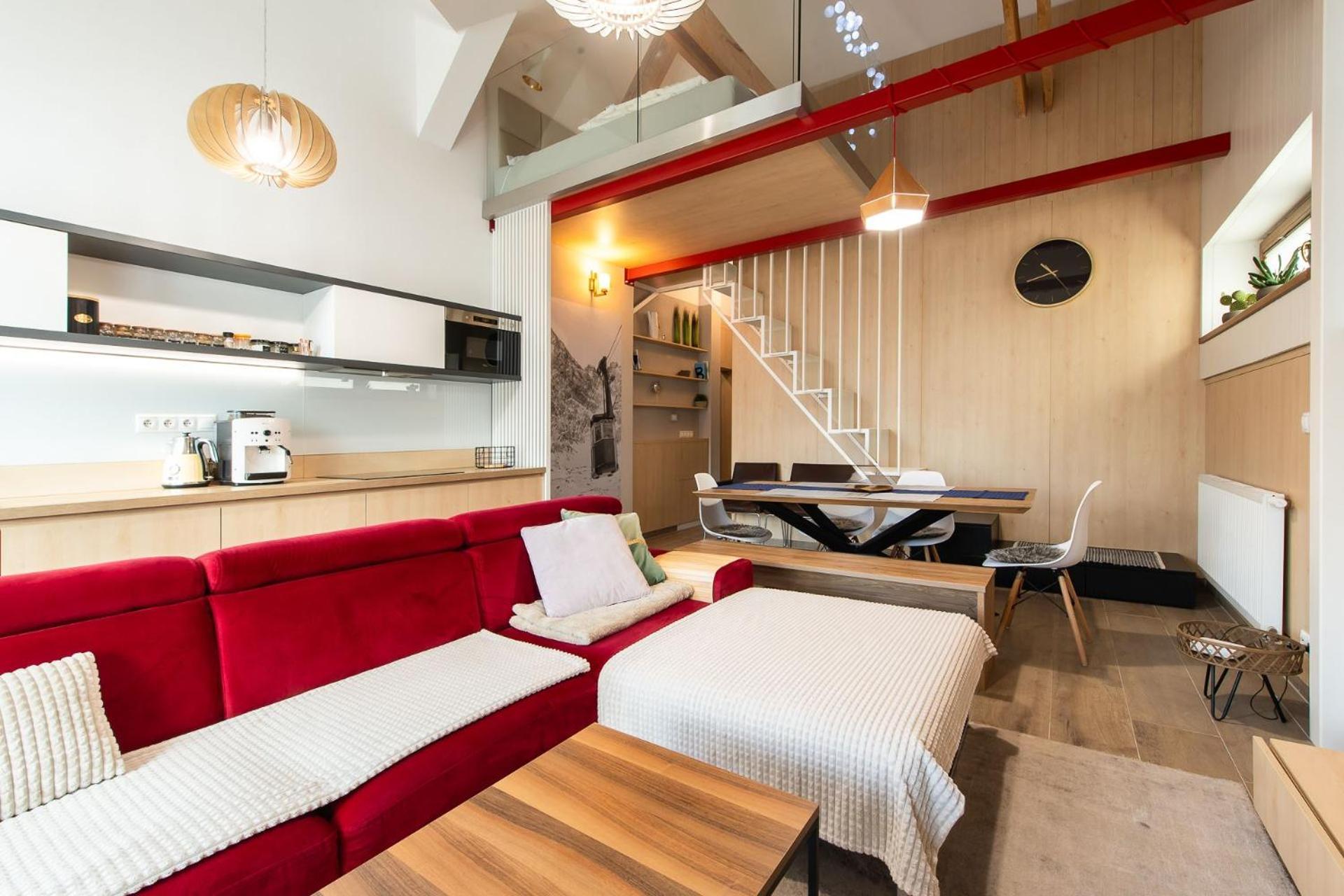 Moderny Apartman Swen S 2 Terasami ตาตรันสกา ลอมนีจา ภายนอก รูปภาพ